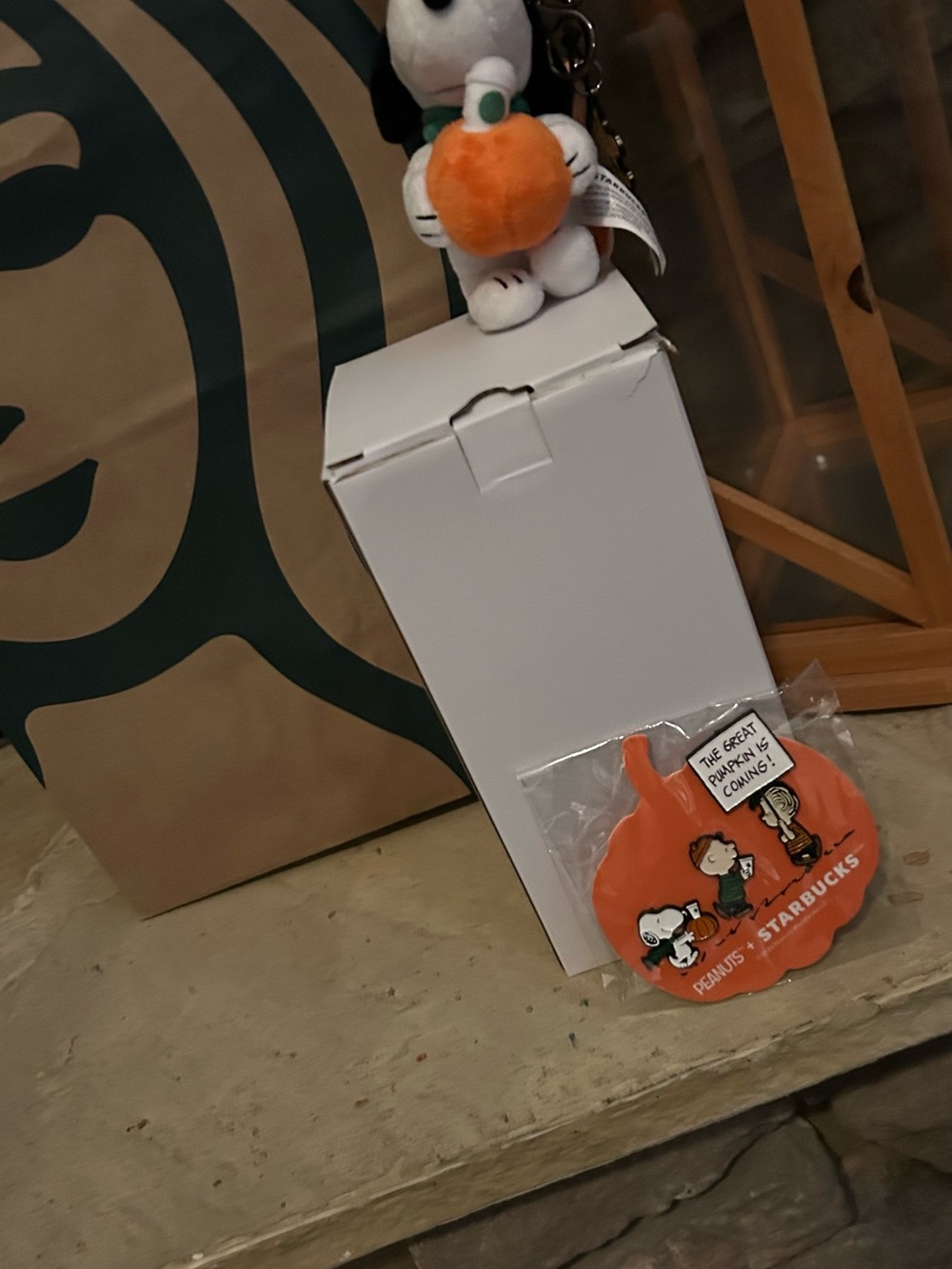 Starbucks x Peanuts Pumpkin Keychain, Snoopy glass cup & Peanuts pendants bundle